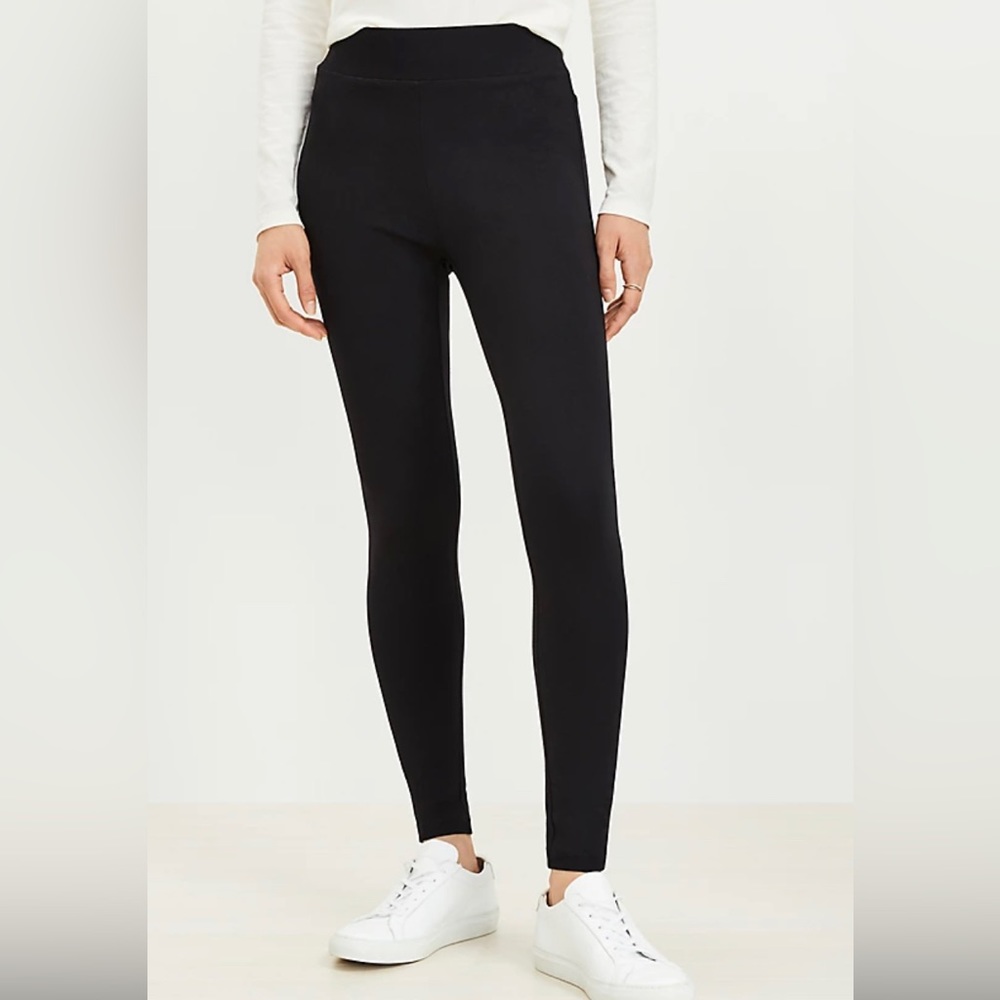 Ann Taylor Loft Ponte Leggings XS petite in black. New with tags!